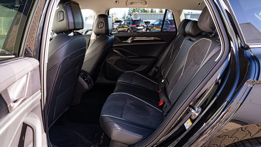 Obrázok Passat Variant Business 2.0 TDI EVO DS7