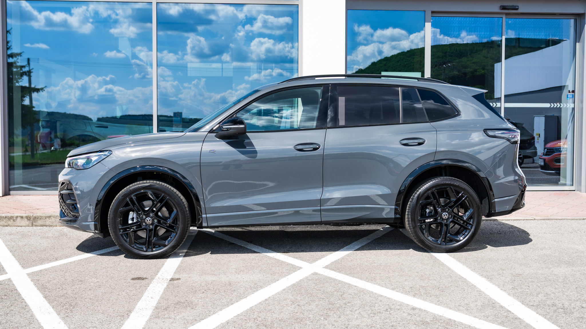 Obrázok Tiguan R-Line 2.0 TDI EVO 4MOT DS7