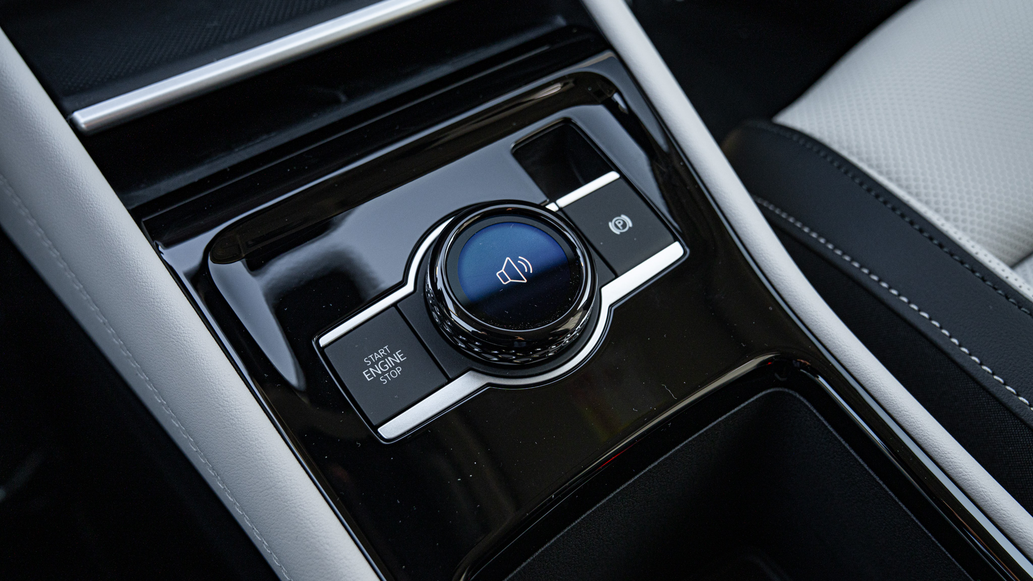 Obrázok Tayron Elegance 2.0 TDI EVO 4MOT DS7