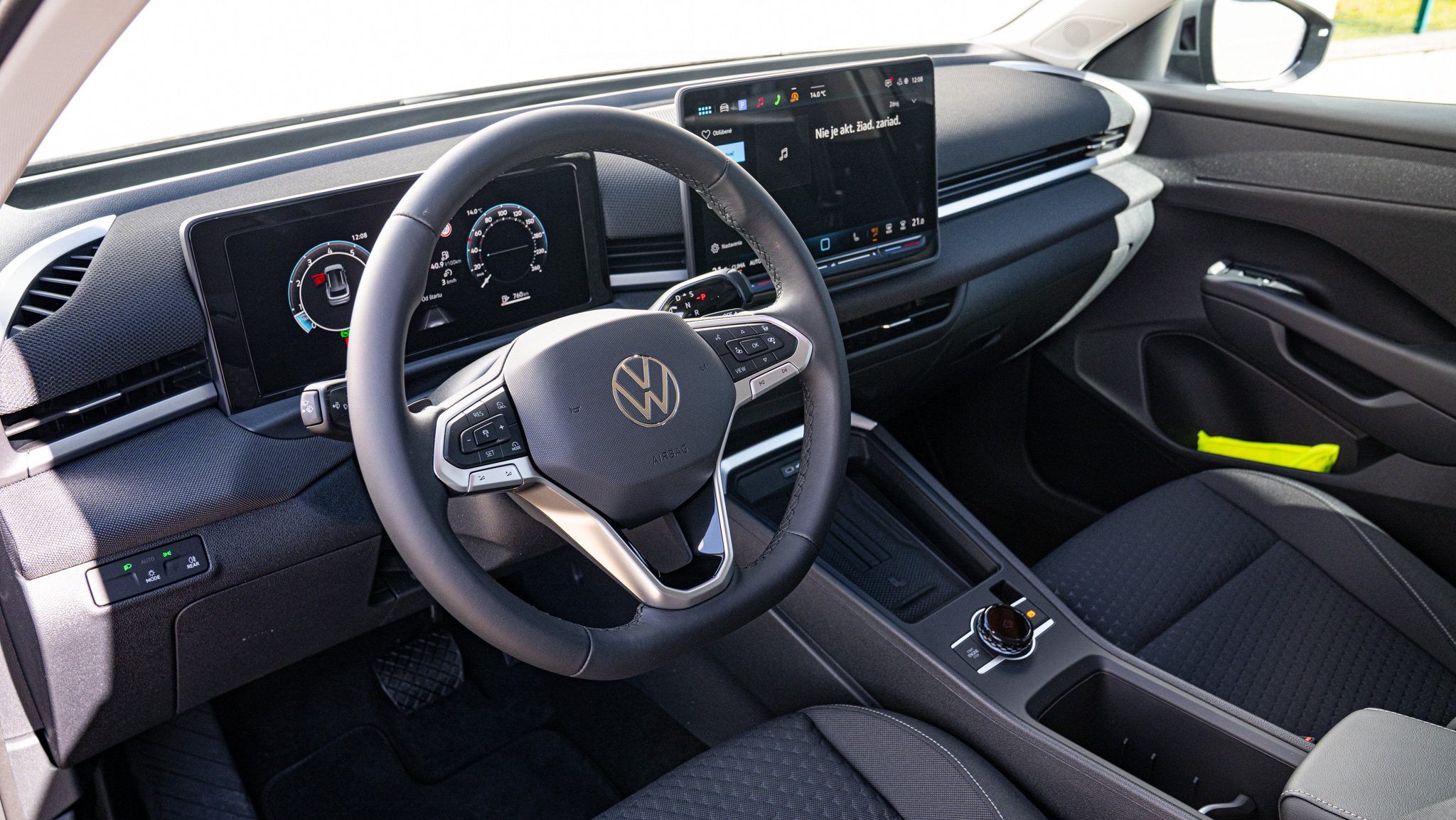 Obrázok T-Roc Life 1.5 eTSI DS7