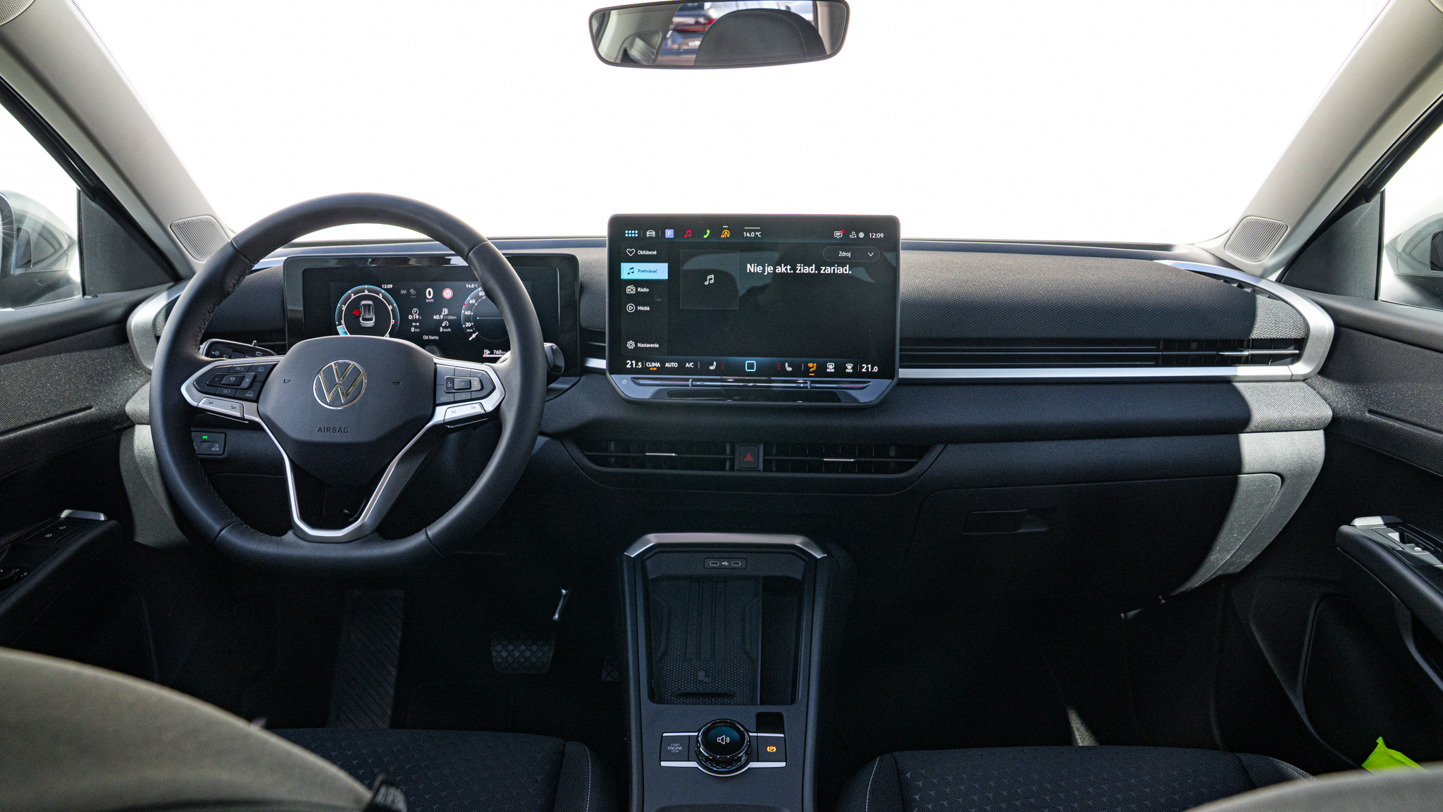 Obrázok T-Roc Life 1.5 eTSI DS7