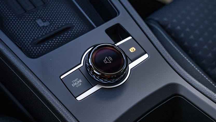 Obrázok T-Roc Life 1.5 eTSI DS7