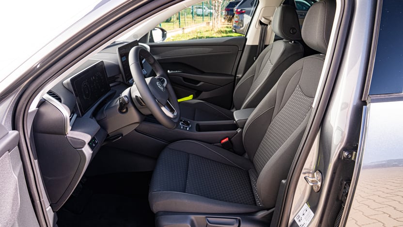 Obrázok T-Roc Life 1.5 eTSI DS7