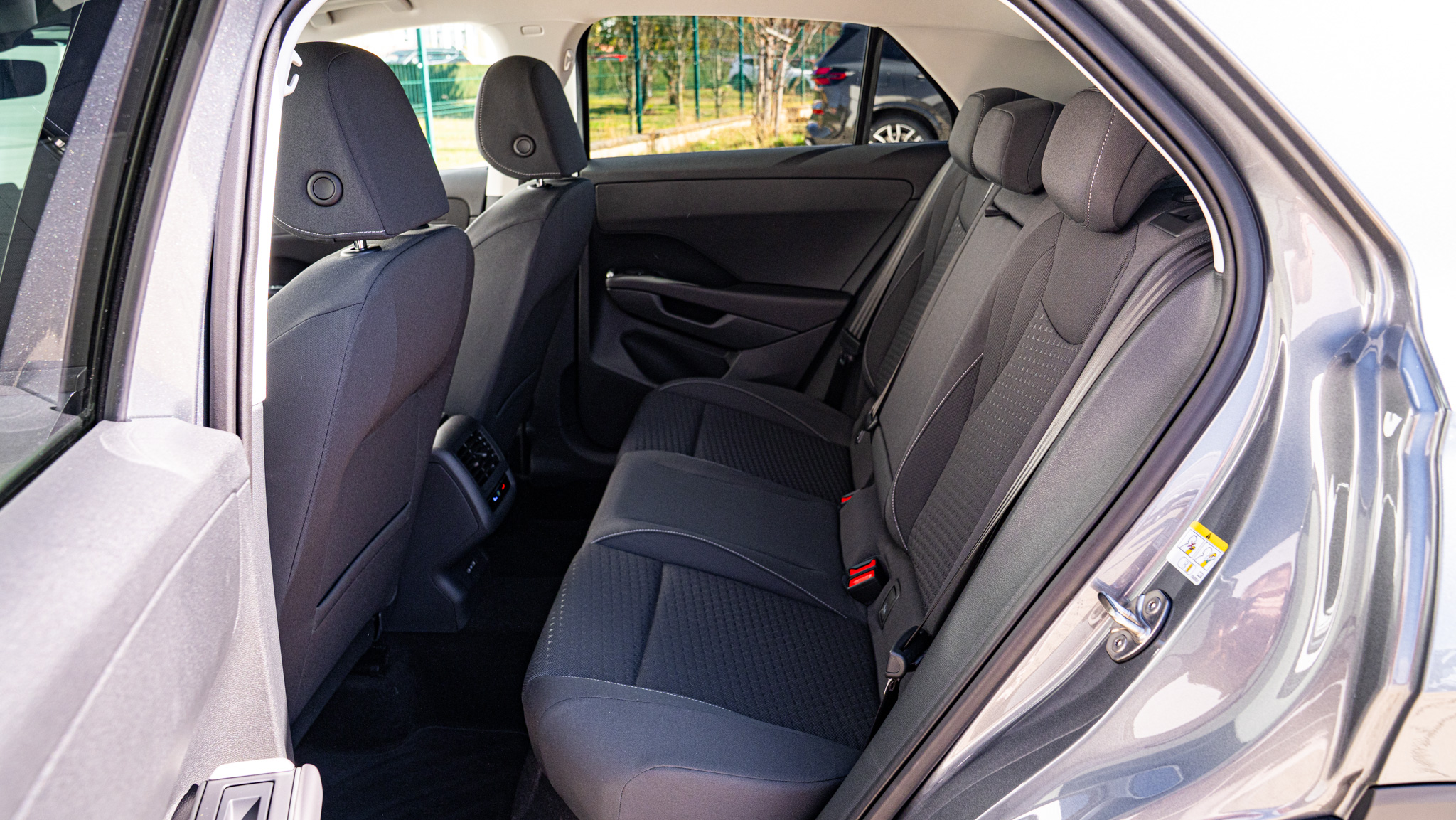 Obrázok T-Roc Life 1.5 eTSI DS7