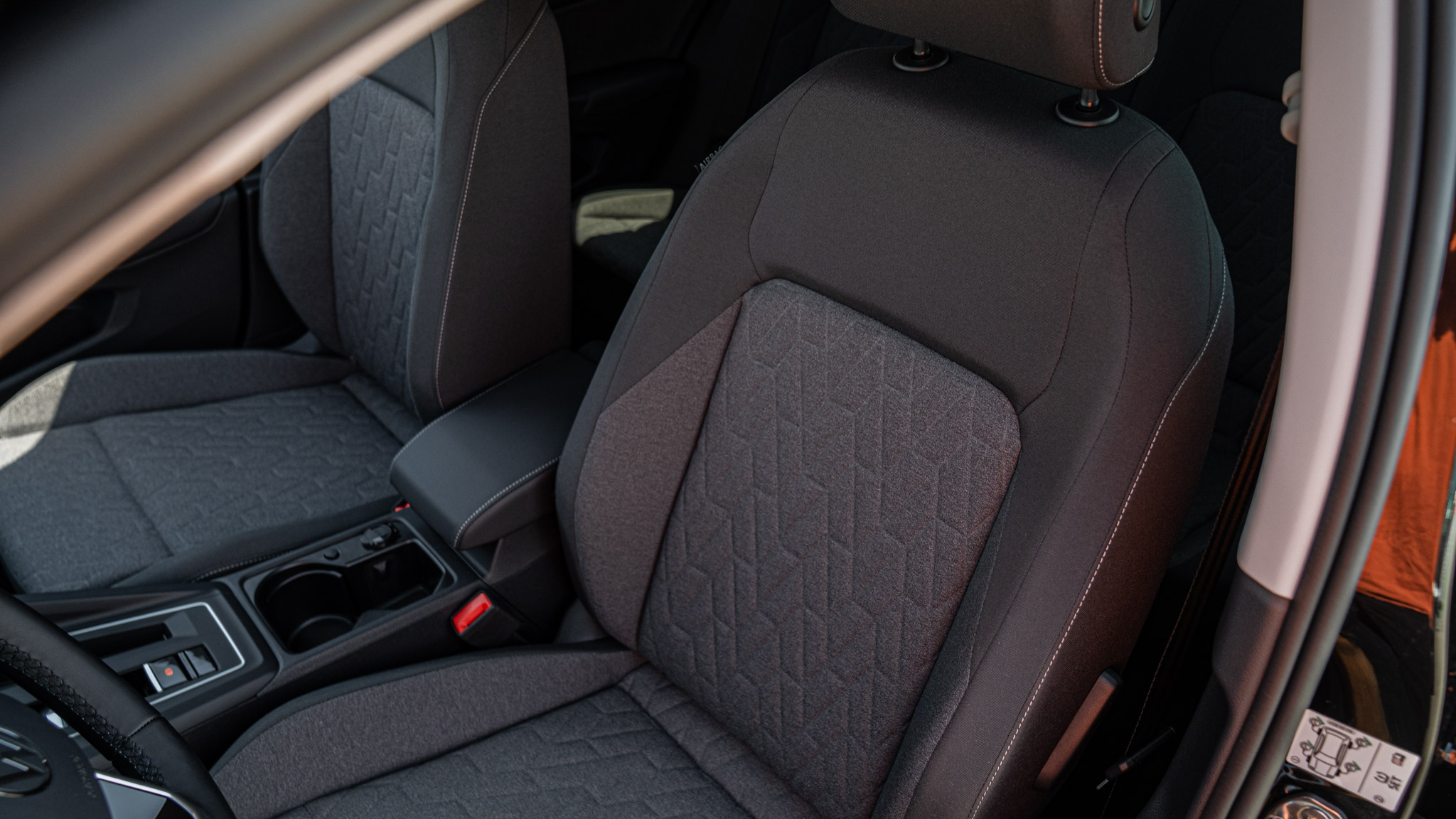 Obrázok Golf Limited 1.5 eTSI ACT DS7