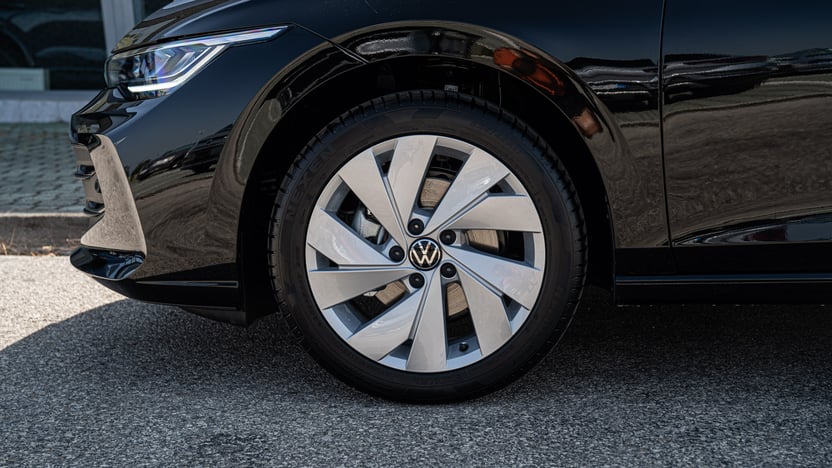 Obrázok Golf Limited 1.5 eTSI ACT DS7