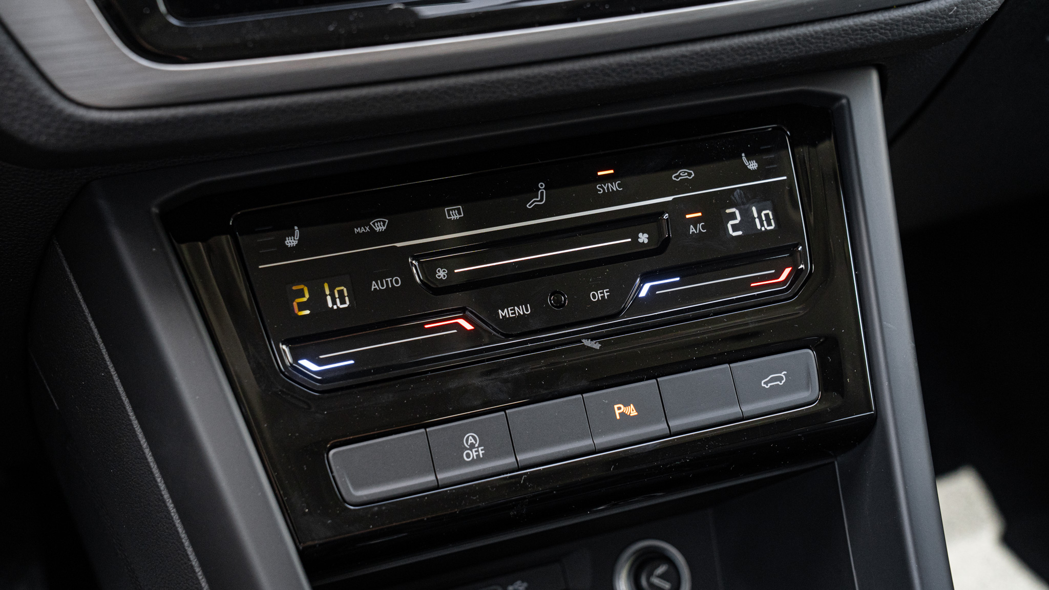 Obrázok Touran Limited 1.5 TSI ACT 6G