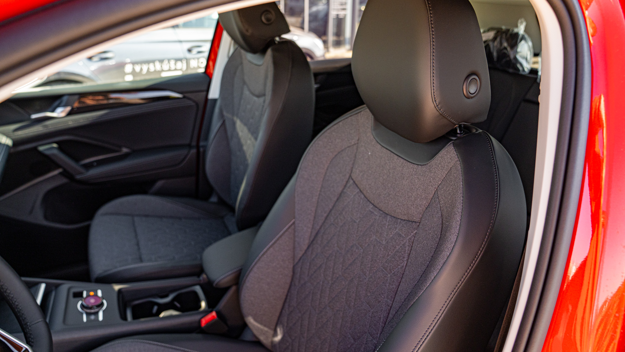 Obrázok Tiguan Limited 1.5 eTSI EVO DS7