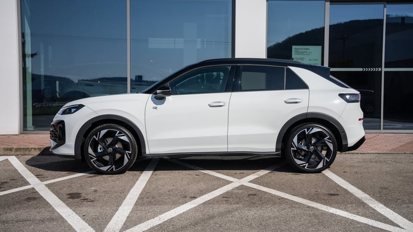Obrázok T-Roc R-Line 1.5 eTSI DS7