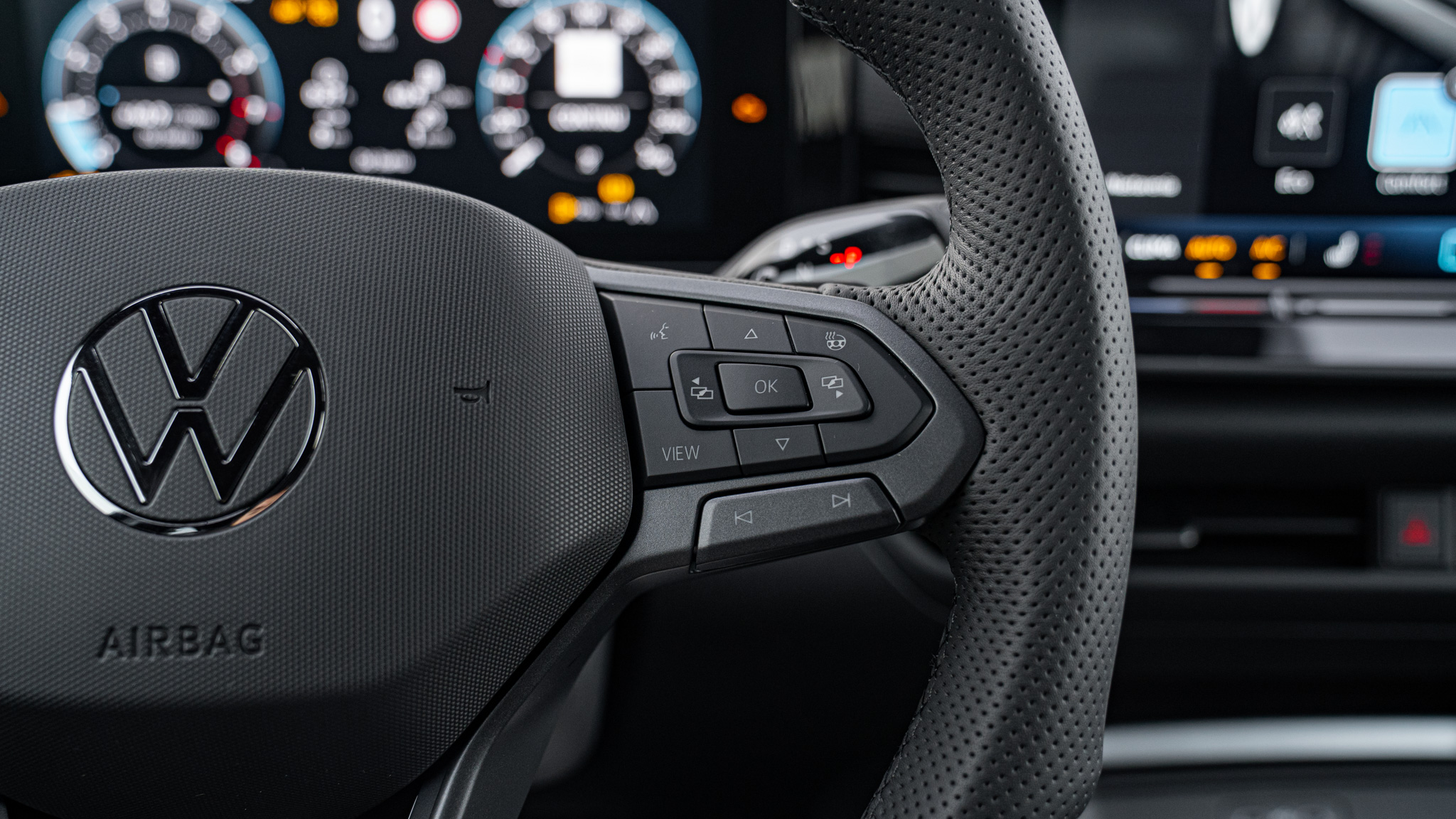 Obrázok T-Roc R-Line 1.5 eTSI DS7