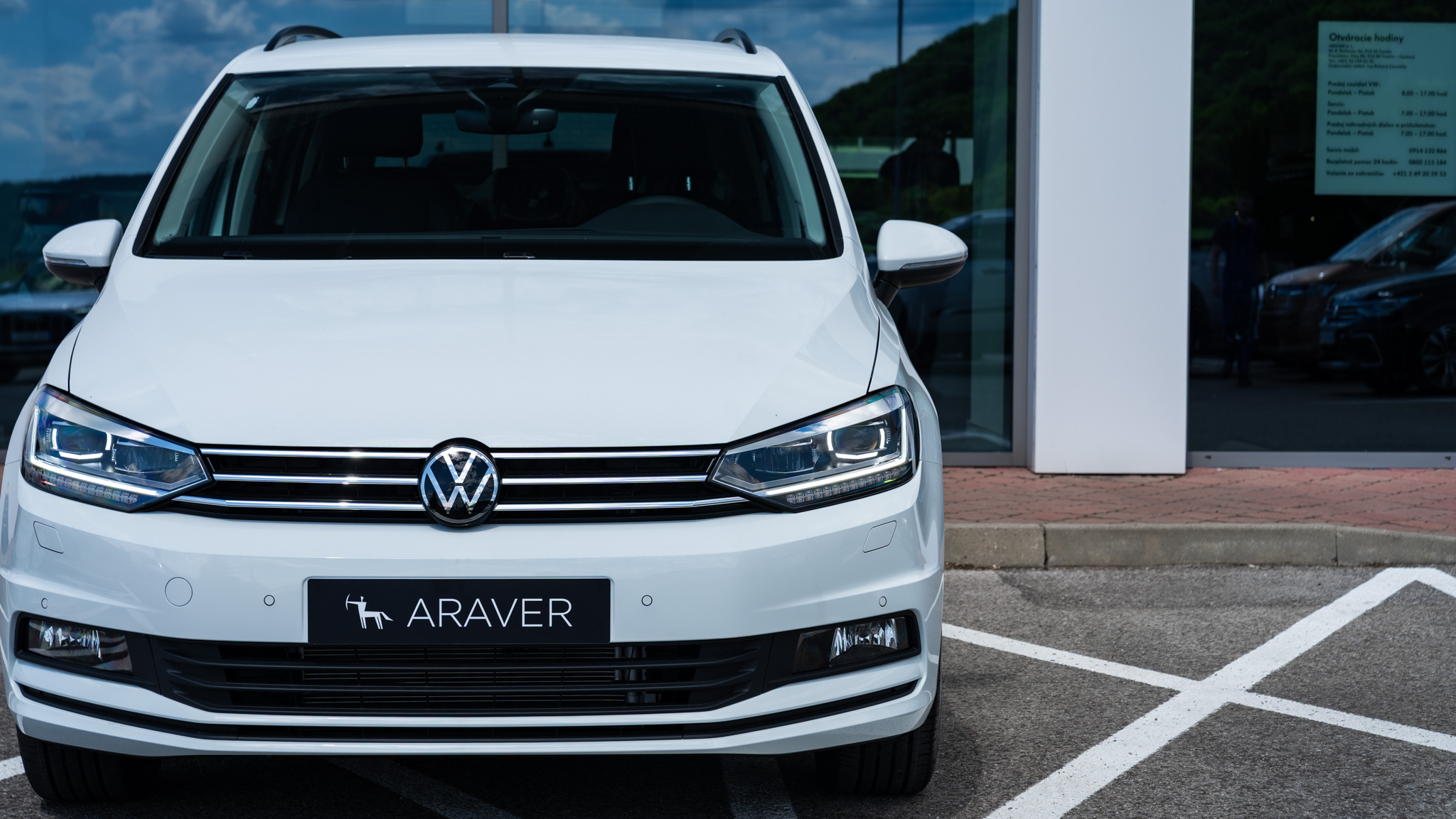 Obrázok Touran Limited 2.0 TDI 6G