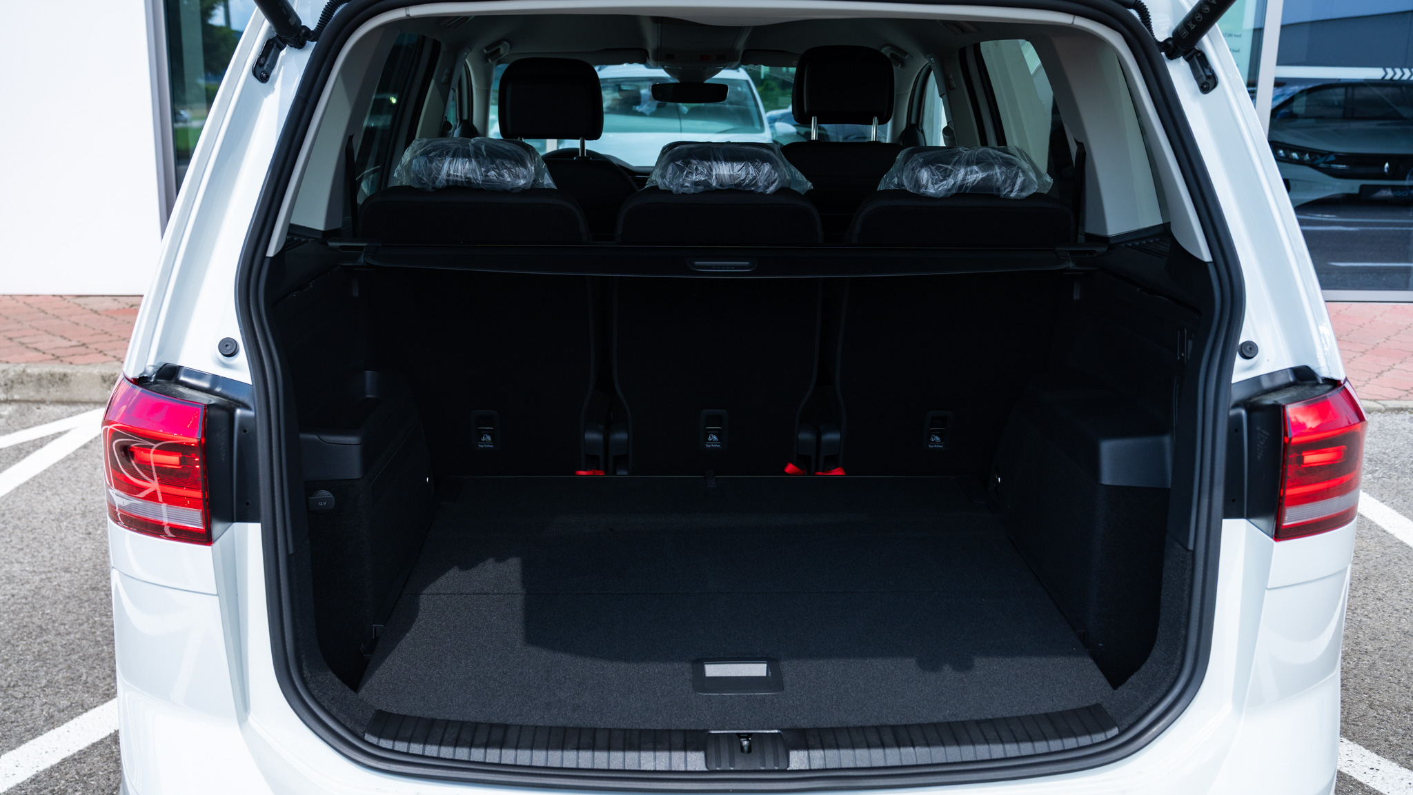 Obrázok Touran Limited 2.0 TDI 6G