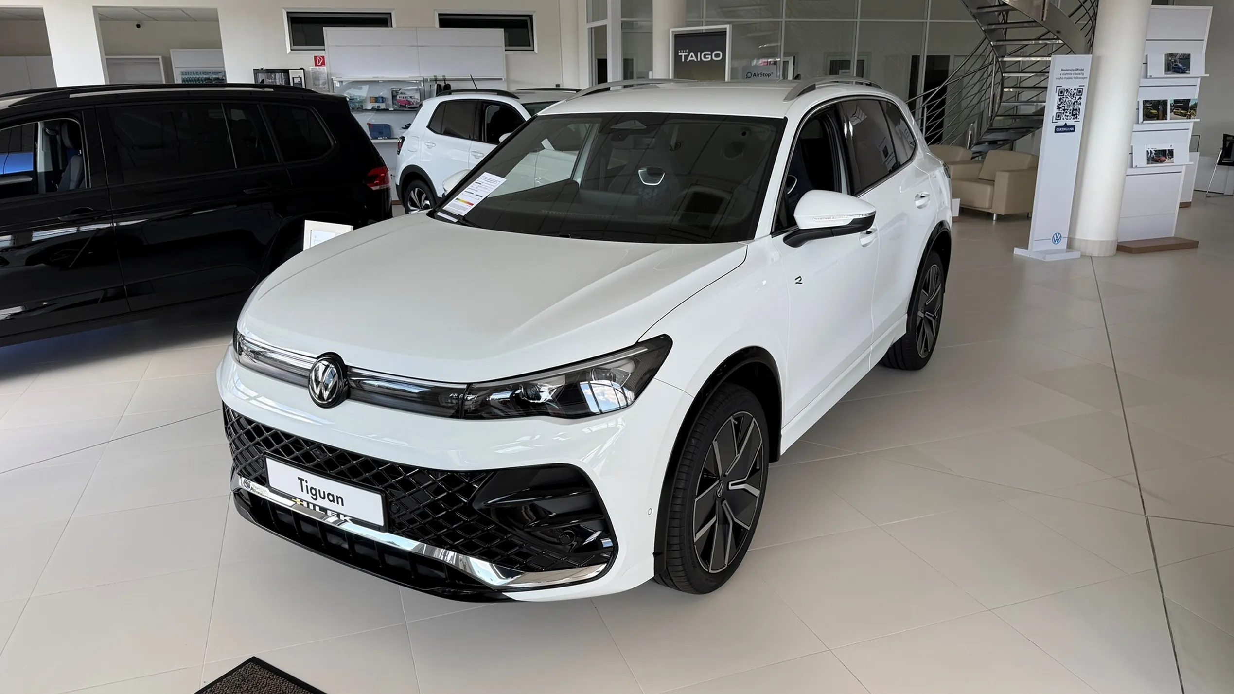 Obrázok Tiguan R-Line Limit 2.0 TDI EVO 4MOT DS7