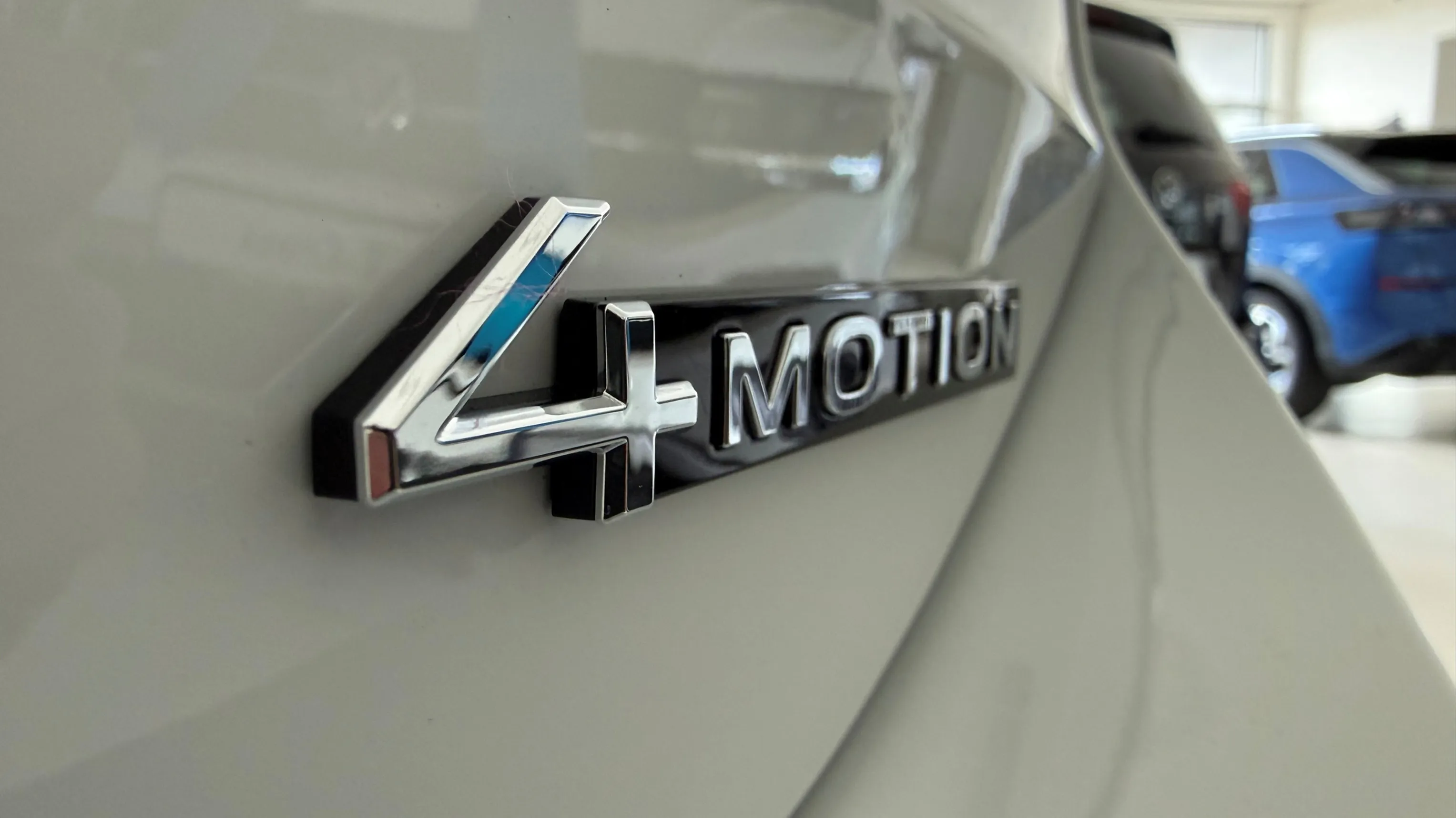 Obrázok Tiguan R-Line Limit 2.0 TDI EVO 4MOT DS7