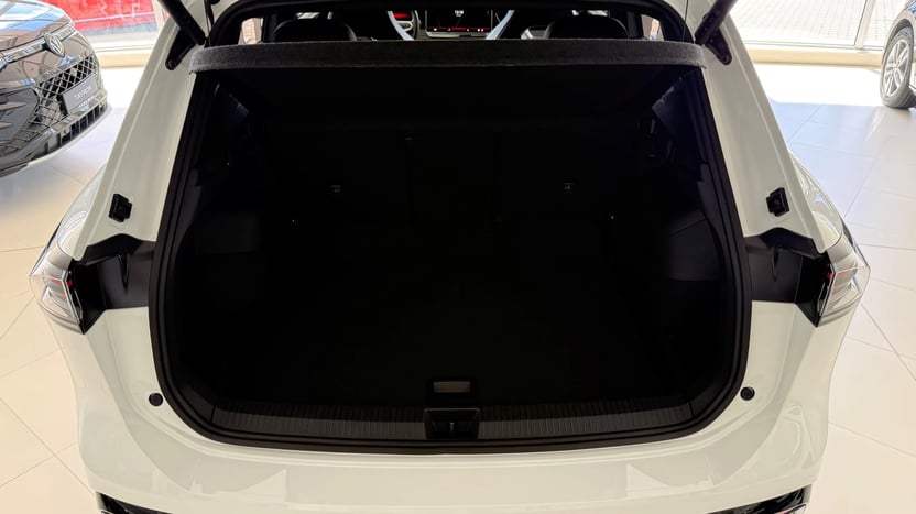 Obrázok Tiguan R-Line Limit 2.0 TDI EVO 4MOT DS7