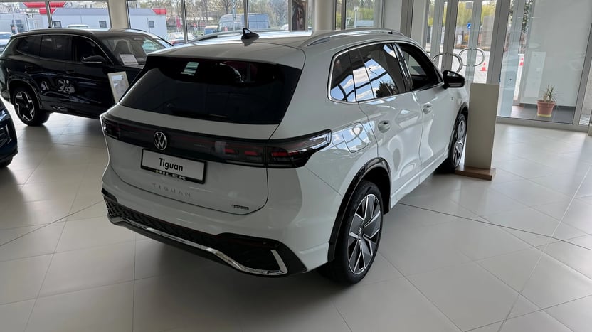 Obrázok Tiguan R-Line Limit 2.0 TDI EVO 4MOT DS7