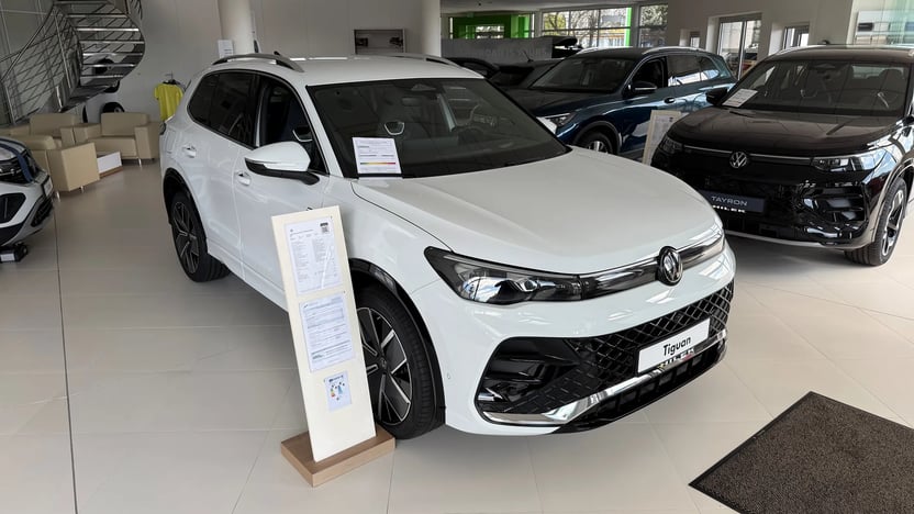 Obrázok Tiguan R-Line Limit 2.0 TDI EVO 4MOT DS7