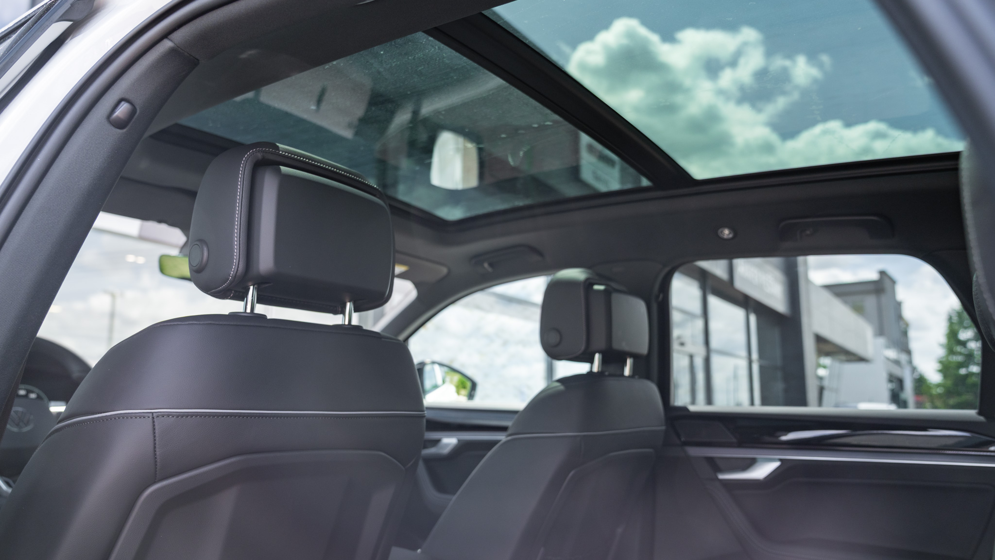 Obrázok Touareg R-Line Final Edition 3.0 V6 TDI