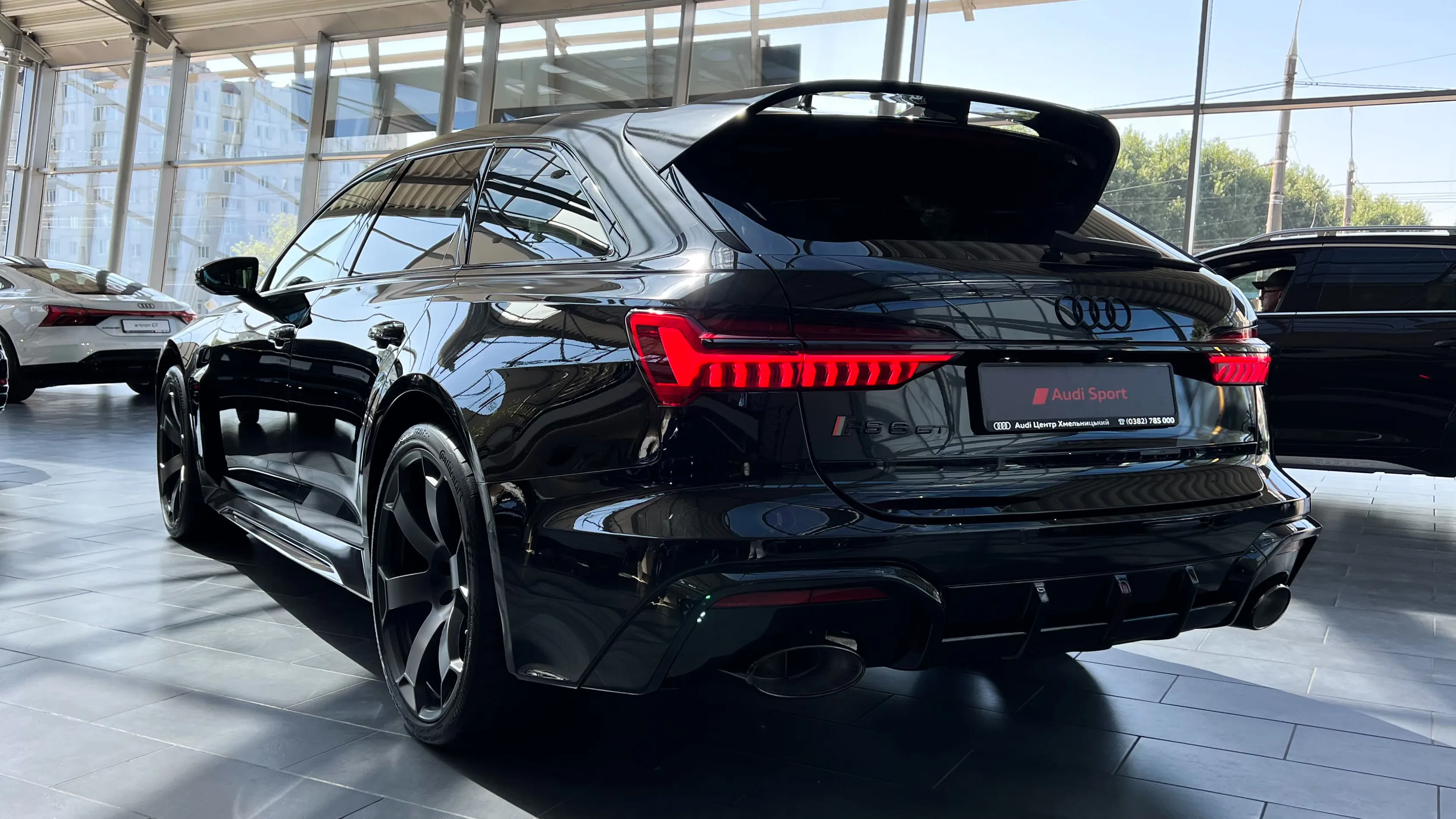 Зображення Audi RS 6 Avant performance