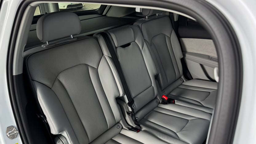 Зображення Audi Q7 50 TDI quattro S line