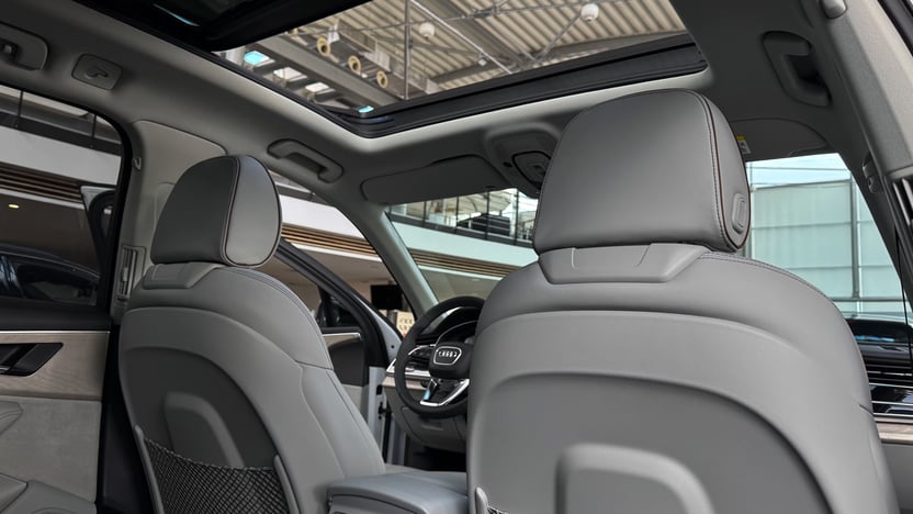 Зображення Audi Q7 50 TDI quattro S line