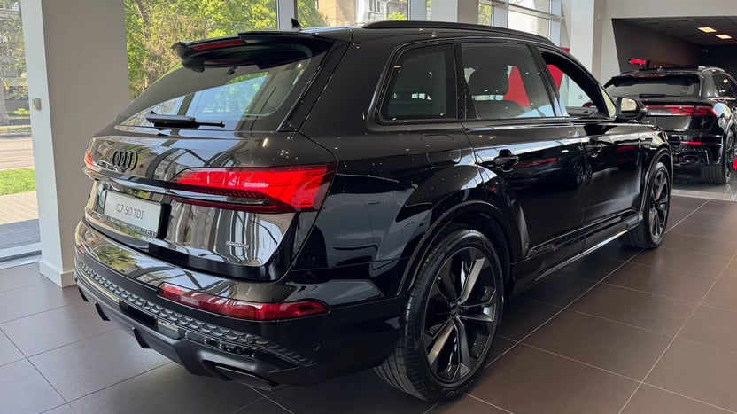 Audi Q7 50 TDI quattro S line