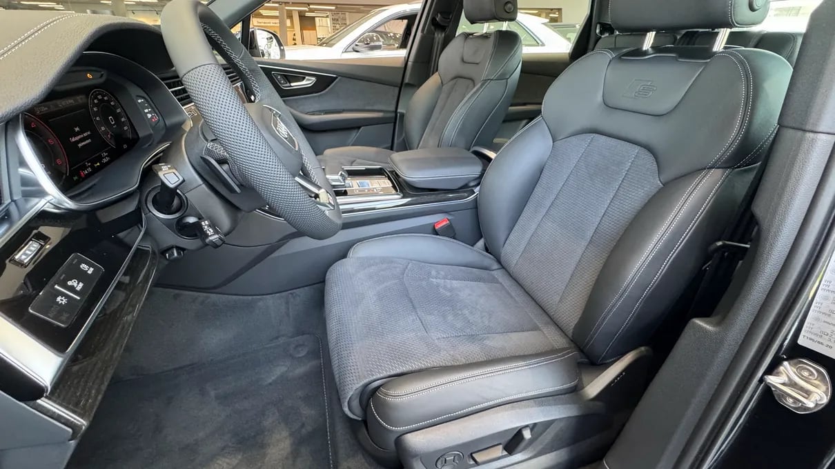 Audi Q7 50 TDI quattro S line