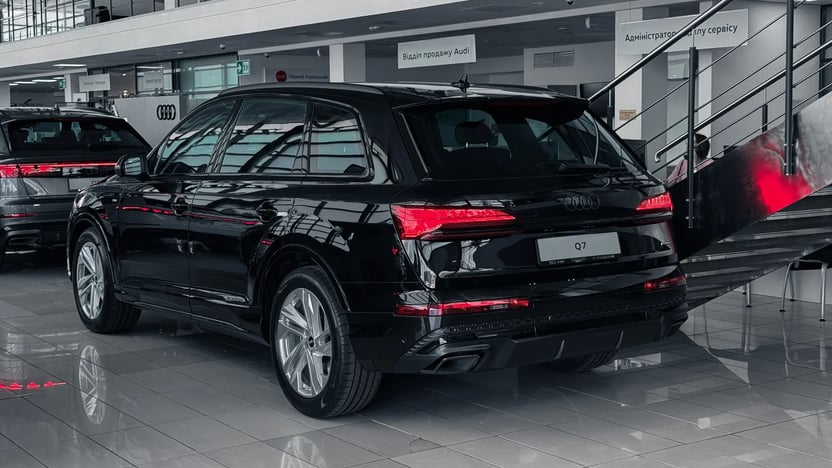 Зображення Audi Q7 50 TDI quattro S line