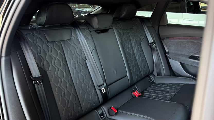 Зображення Audi S6 Sportback e-tron
