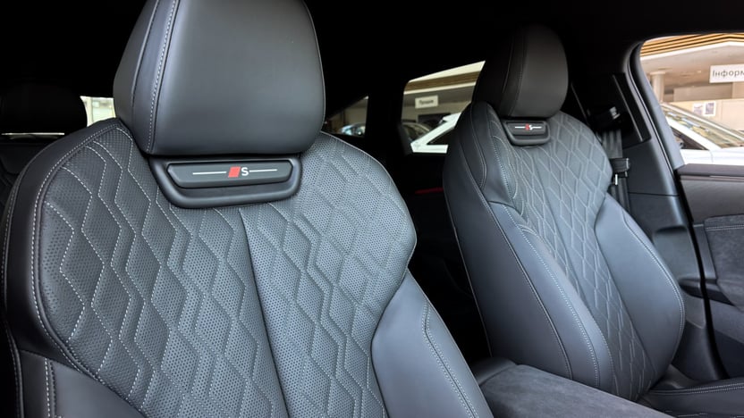 Зображення Audi S6 Sportback e-tron
