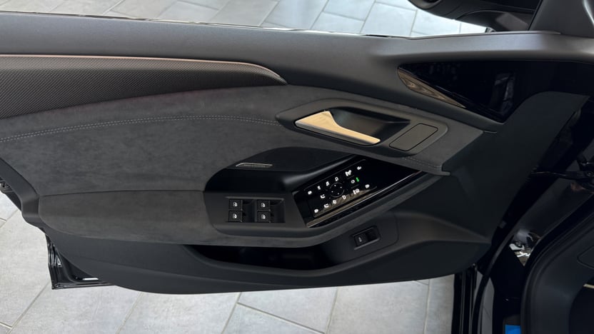 Зображення Audi S6 Sportback e-tron