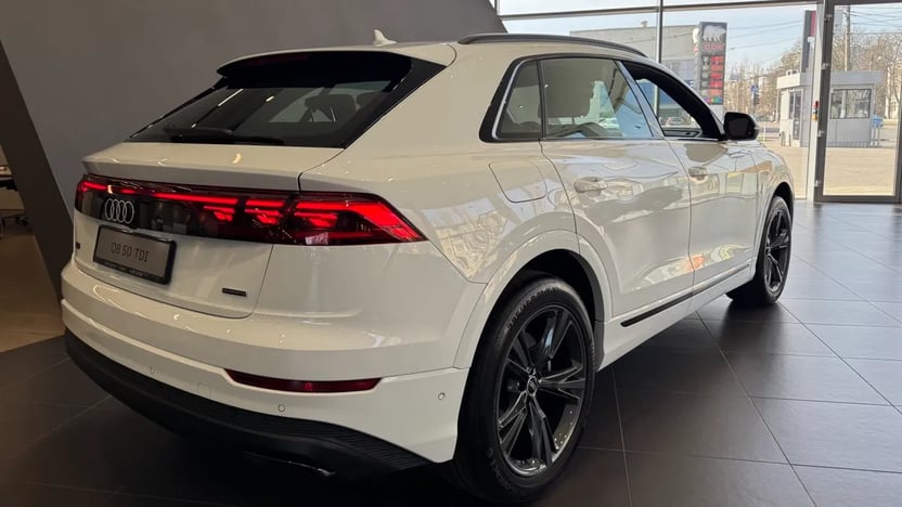 Зображення Audi Q8 50 TDI quattro