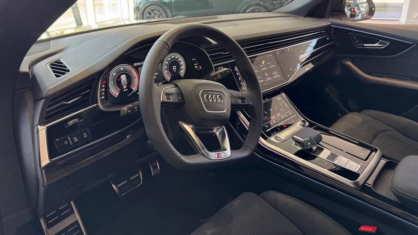 Зображення Audi Q8 50 TDI quattro