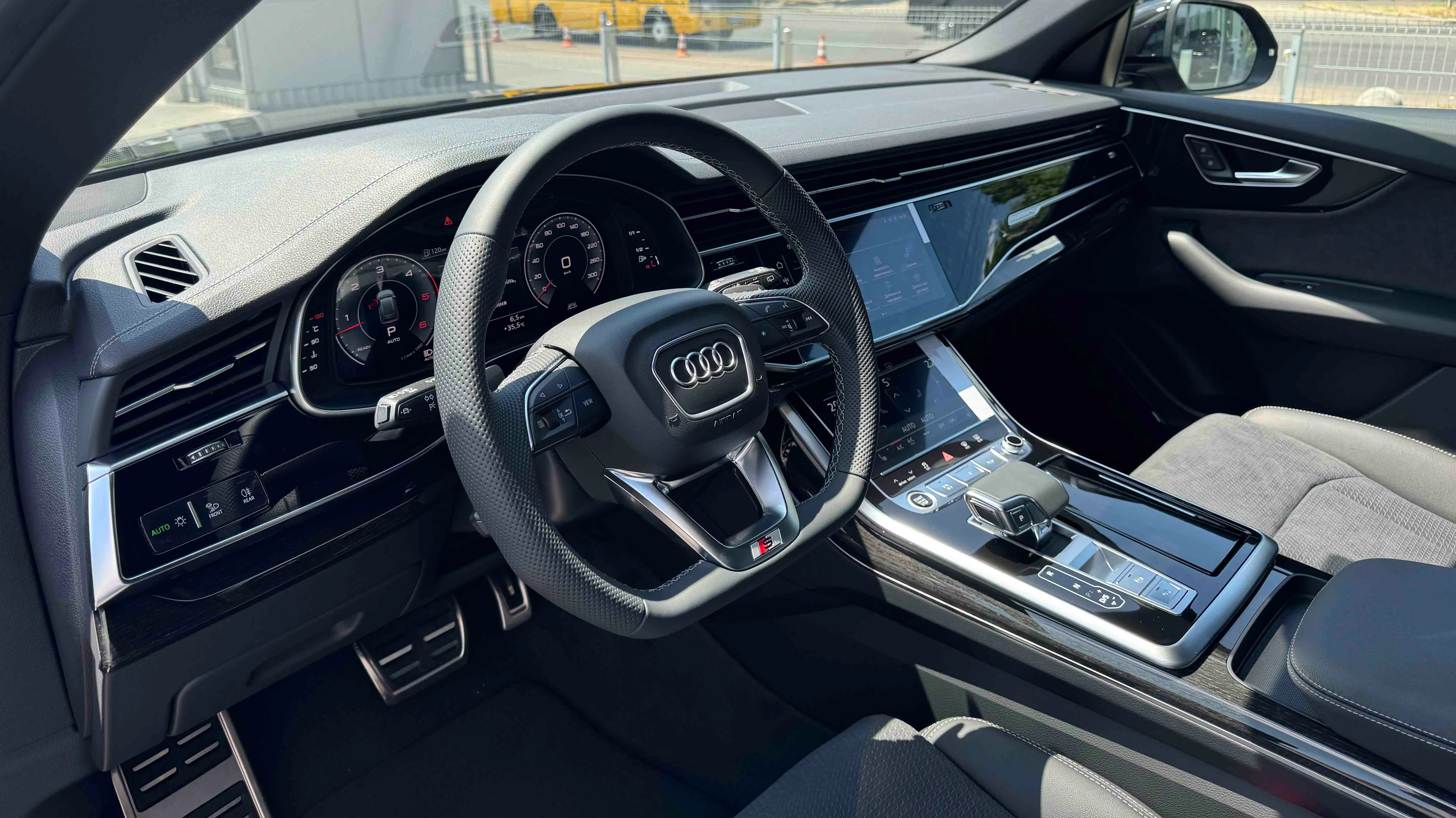 Зображення Audi Q8 50 TDI quattro