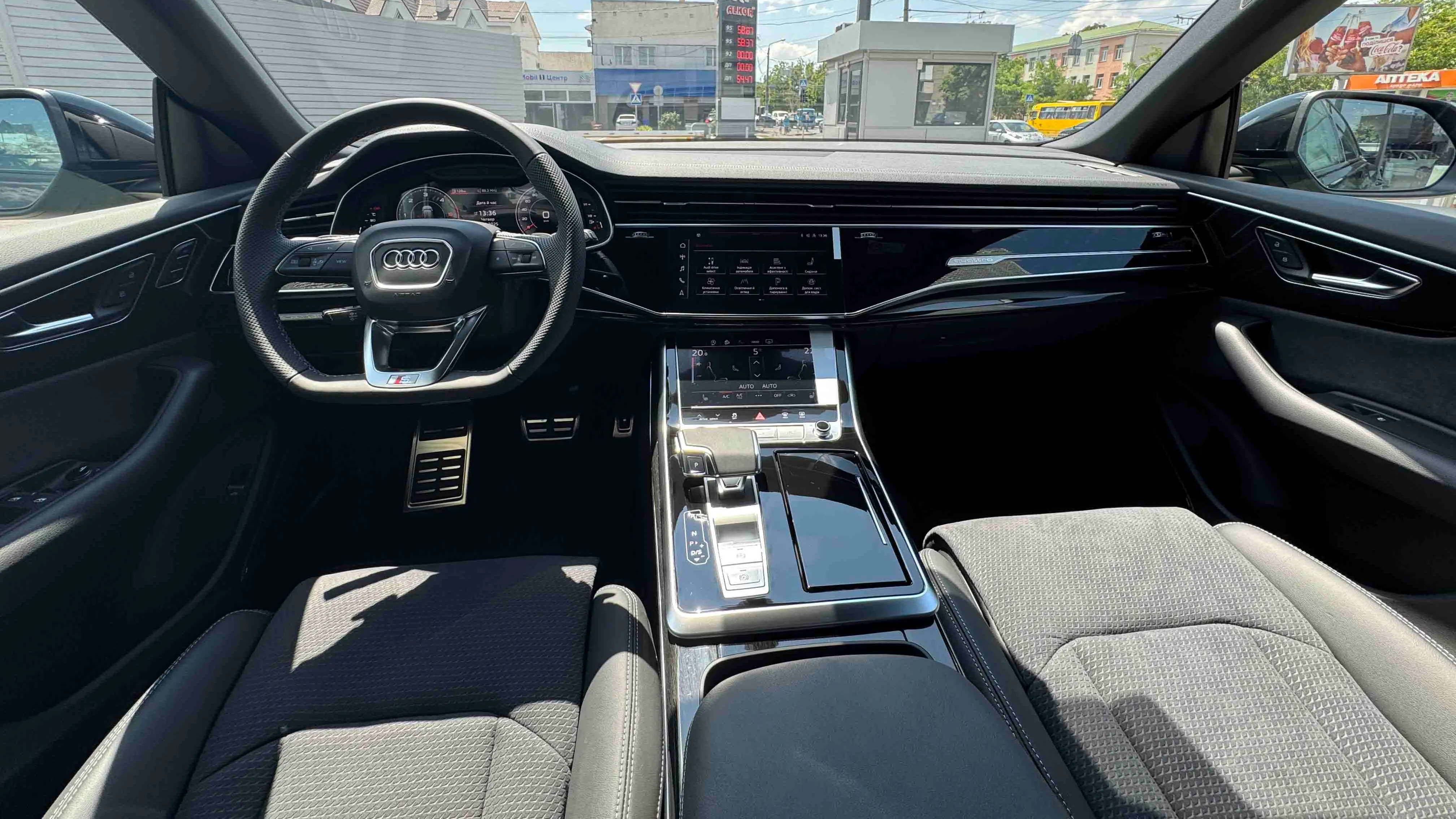 Зображення Audi Q8 50 TDI quattro