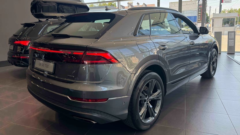 Зображення Audi Q8 50 TDI quattro