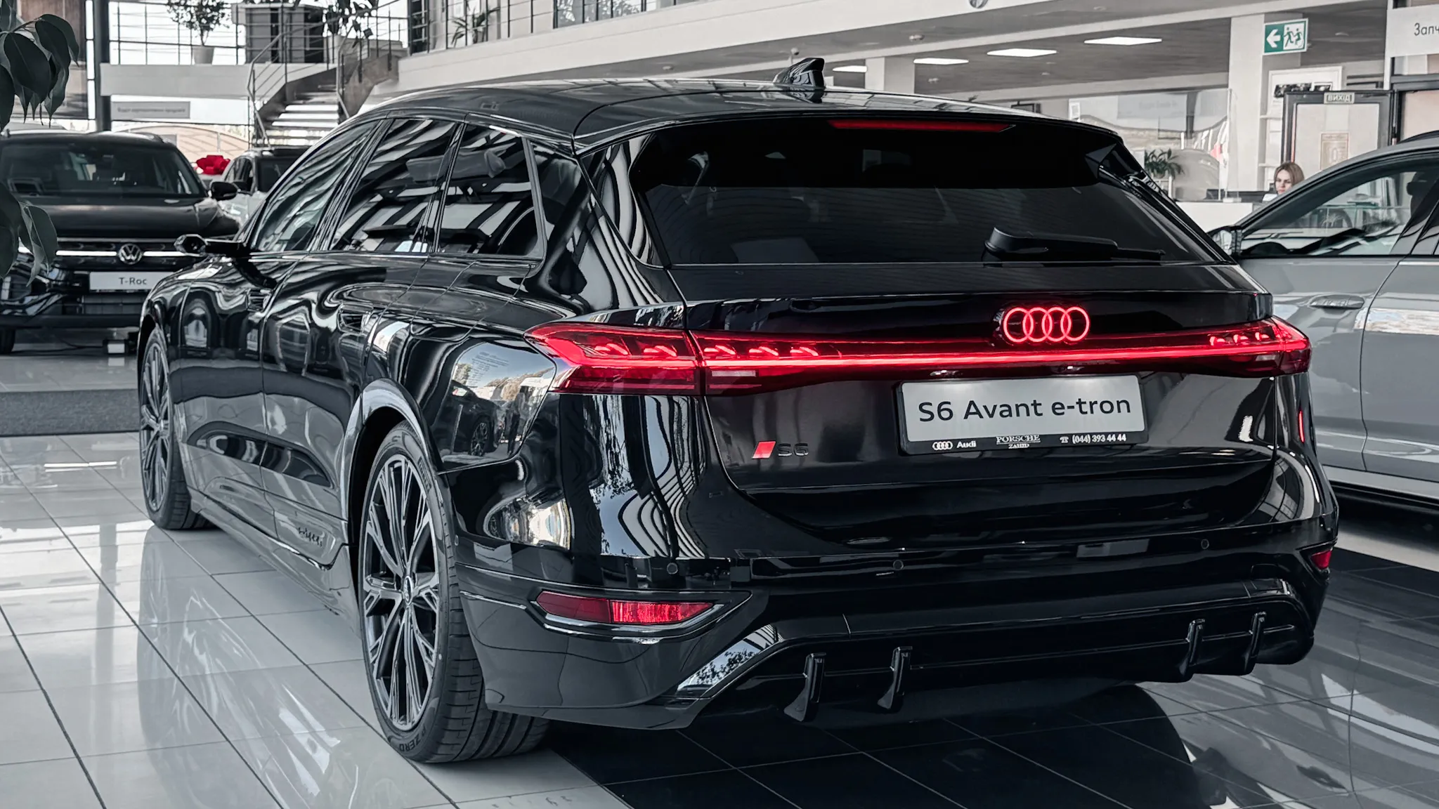 Зображення Audi S6 Avant e-tron