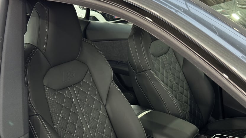 Зображення Audi Q8 55 TFSI quattro