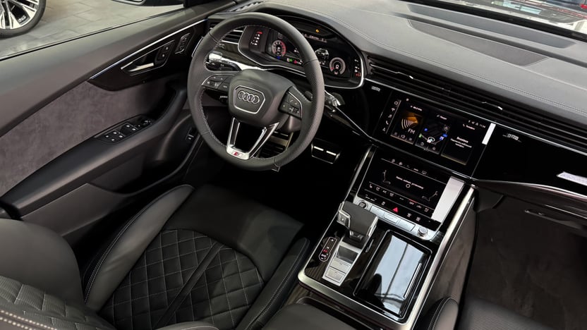 Зображення Audi Q8 55 TFSI quattro