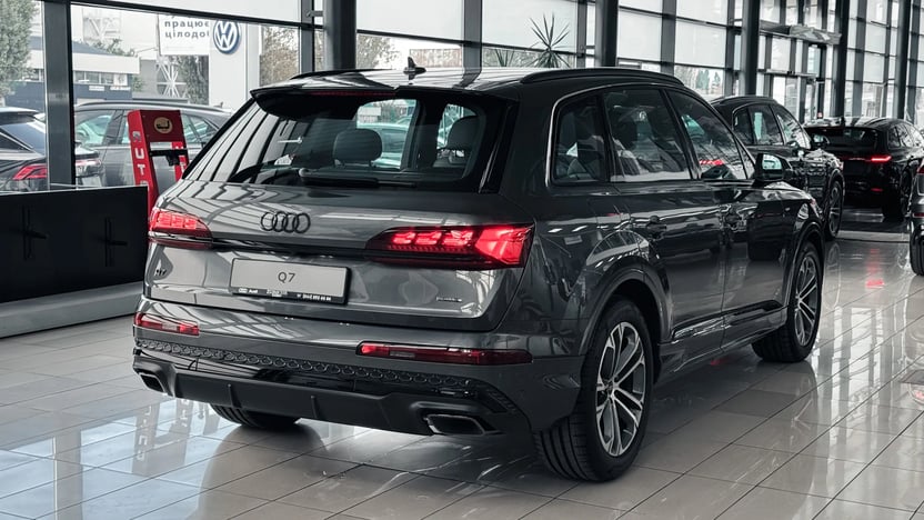 Зображення Audi Q7 50 TDI quattro S line