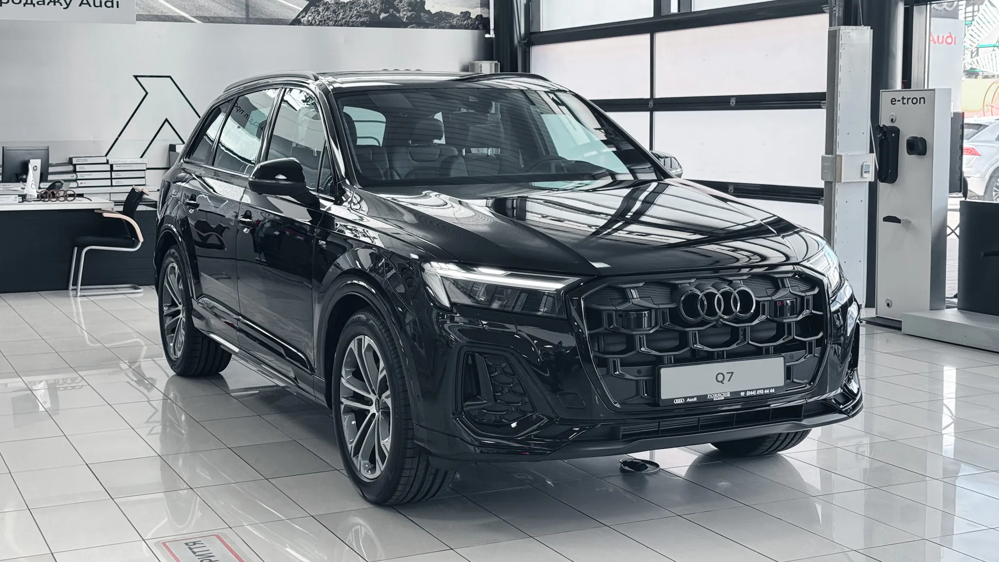 Зображення Audi Q7 50 TDI quattro S line