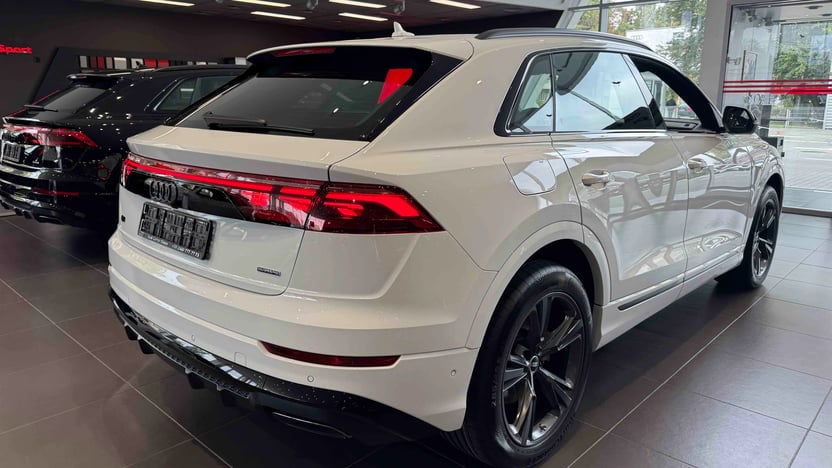 Зображення Audi Q8 50 TDI quattro
