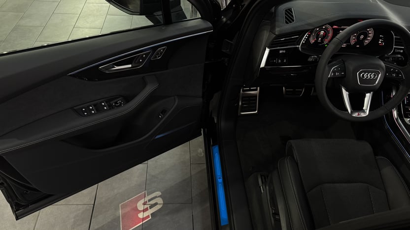 Зображення Audi Q7 50 TDI quattro S line