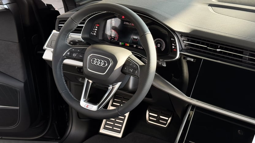 Зображення Audi Q8 50 TDI quattro