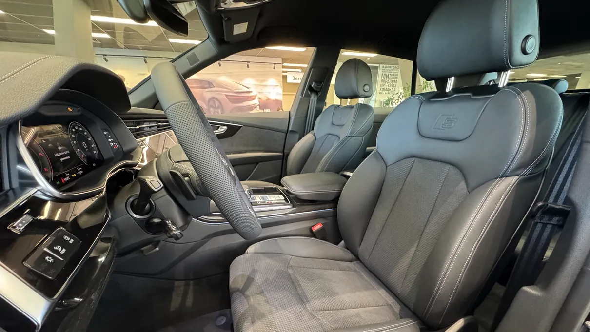 Зображення Audi Q8 50 TDI quattro