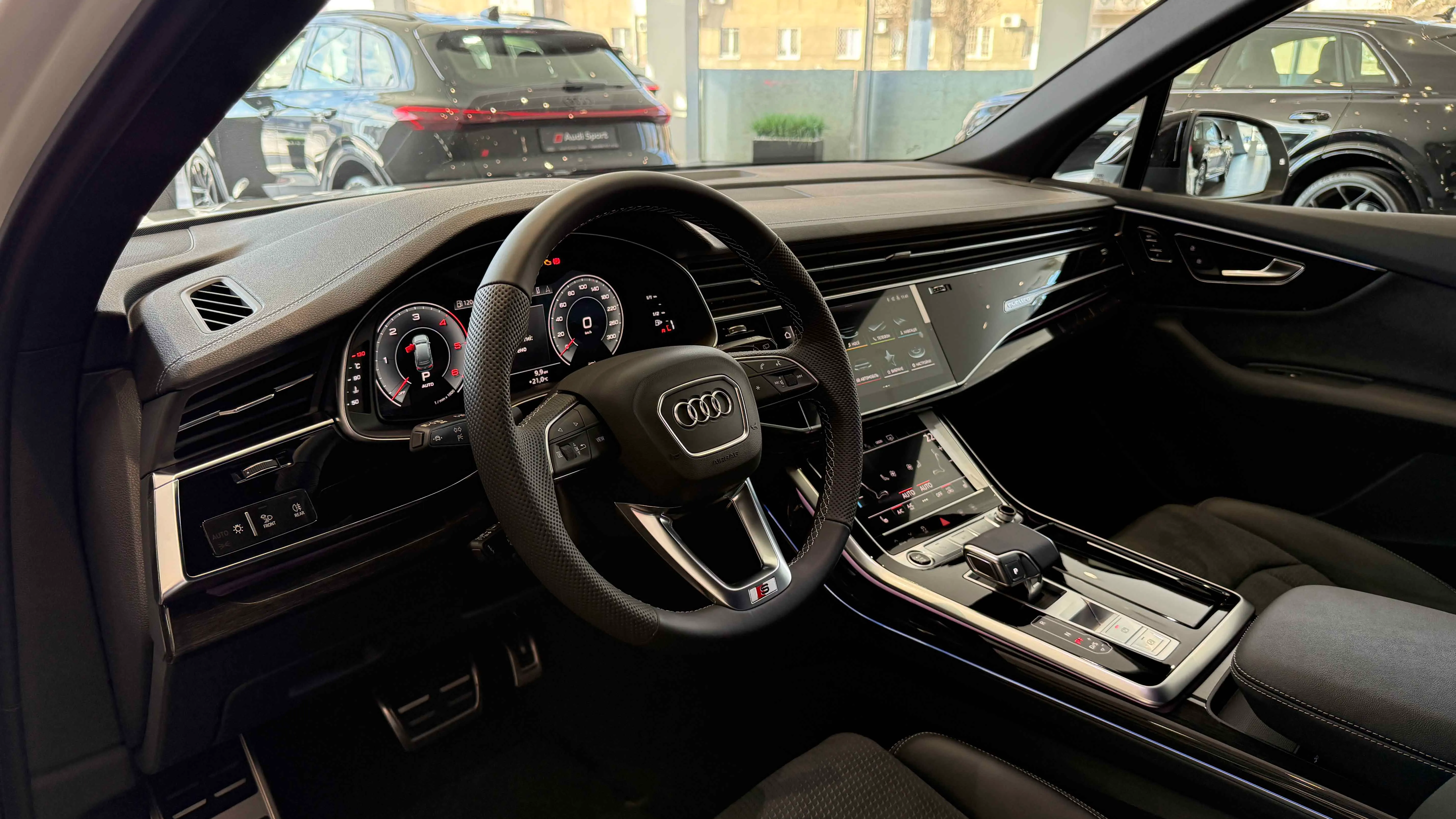 Зображення Audi Q7 50 TDI quattro S line