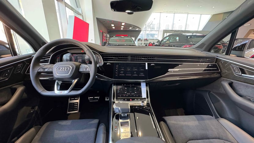 Зображення Audi Q7 50 TDI quattro S line