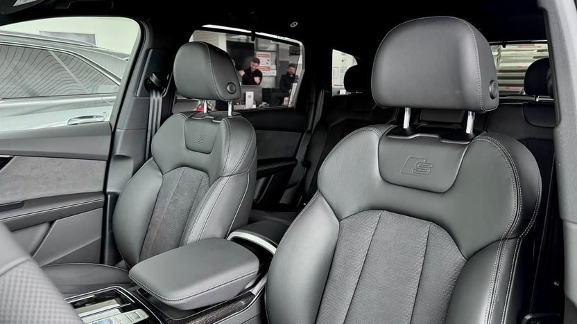 Зображення Audi Q7 50 TDI quattro S line
