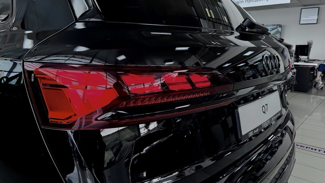 Зображення Audi Q7 50 TDI quattro S line