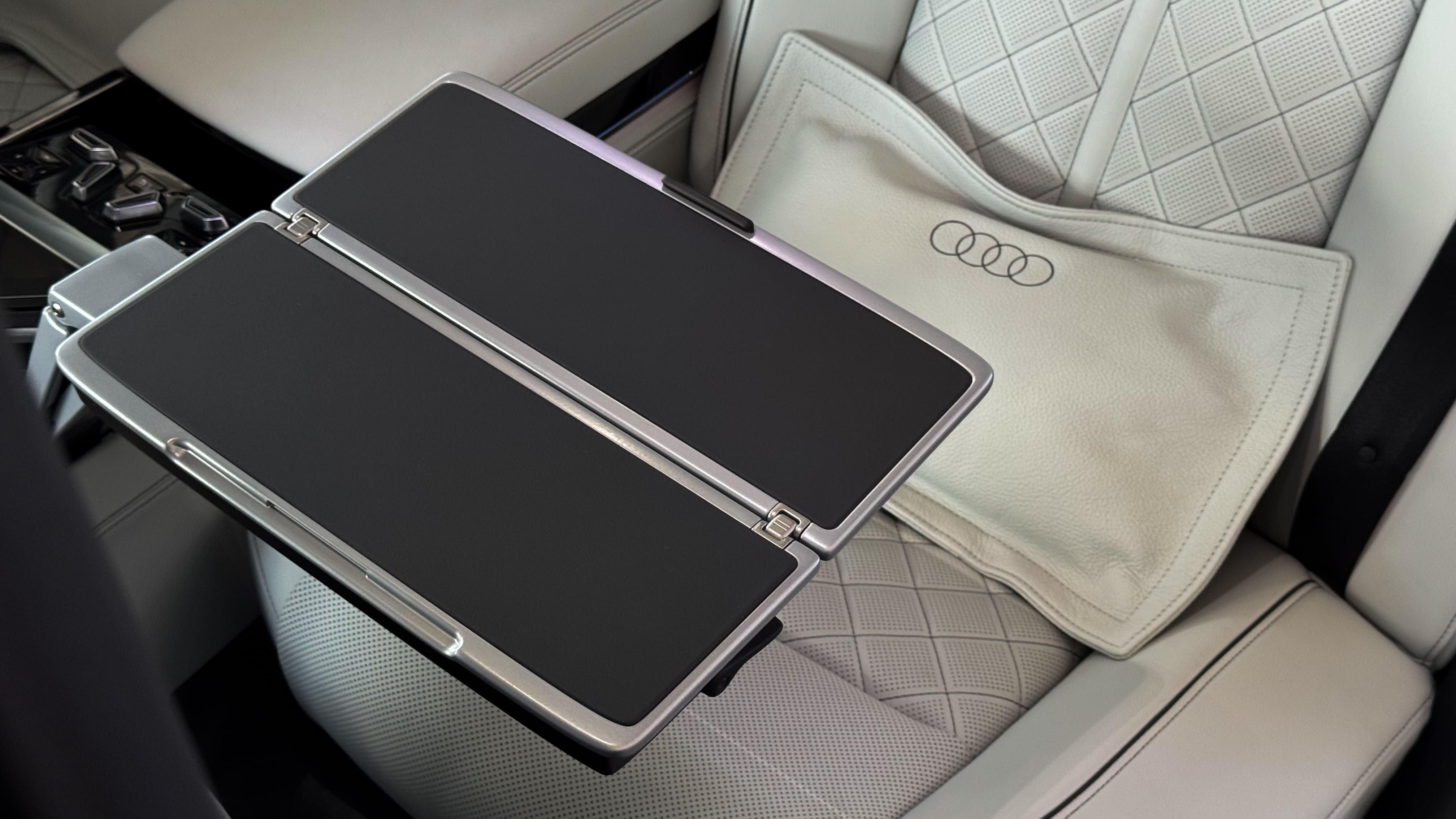 Зображення Audi A8 L 50 TDI quattro